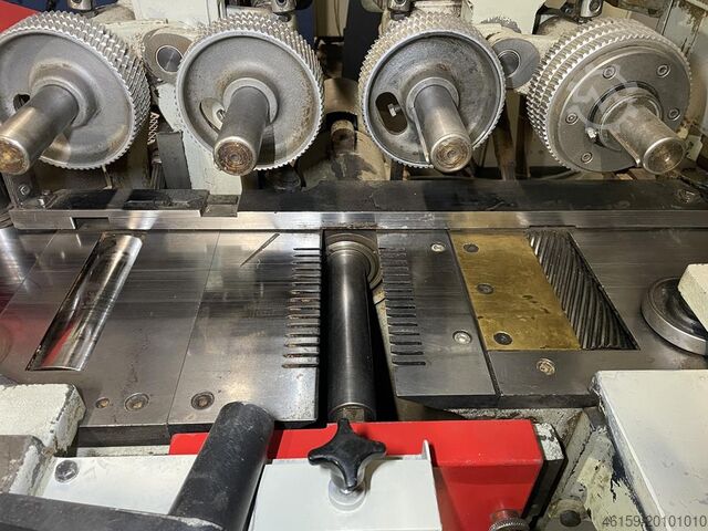 Molder WEINIG HYDROMAT  (8 spindle)