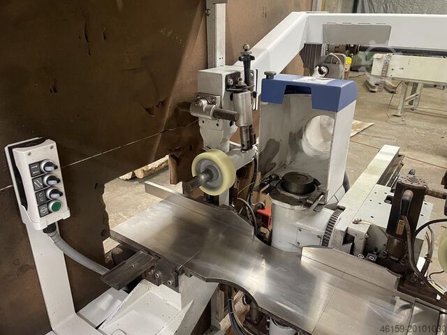 Moldador WEINIG POWERMAT 500 (6 spindle + Universal)