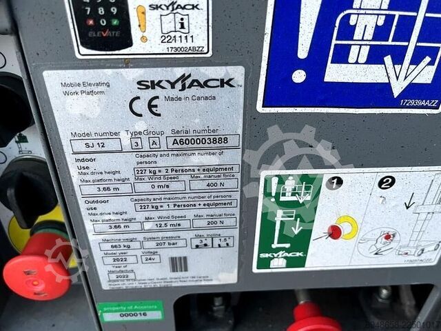 Elevador de tesoura SkyJack SJ 12