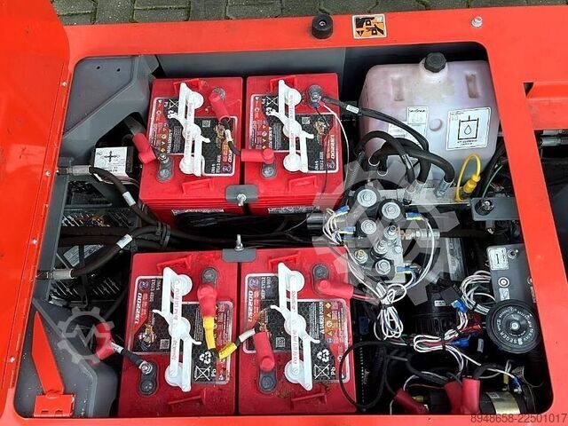 Elevador de tesoura SkyJack SJ 12