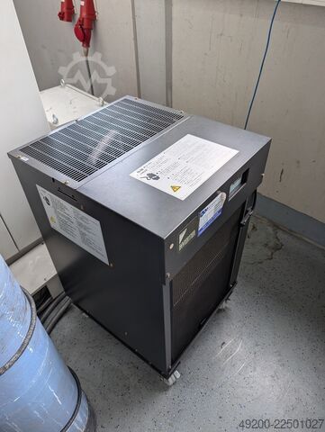 Drutowa wycinarka elektroerozyjna FANUC ROBOCUT α-1iD