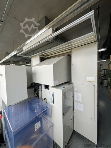 Drutowa wycinarka elektroerozyjna FANUC ROBOCUT α-1iD