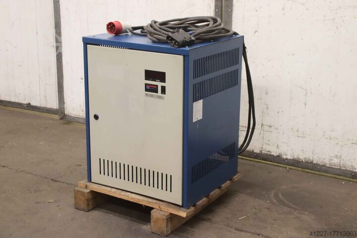 Ladegerät für Stapler 48 V/100 A Miditron D 400G 48/100 PWF-PMT