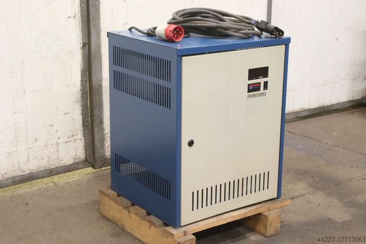 Ladegerät für Stapler 48 V/100 A Miditron D 400G 48/100 PWF-PMT