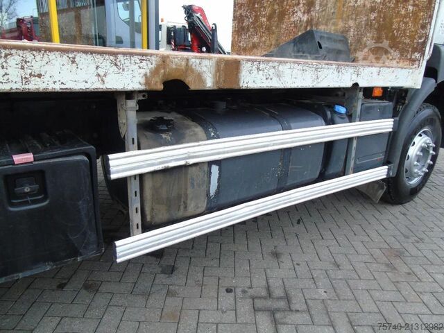 Kranbil Renault Kerax 460DXI + HIAB 166 HIDUO 3 X EXT. + 6X4 + ...