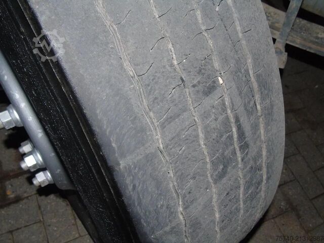 Kipper Renault Kerax 410DXI + 8X4 + MANUAL + SPRING