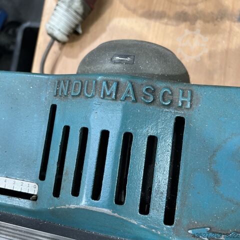 Avborrningsmaskin INDUMASCH Kantenfräsmaschine