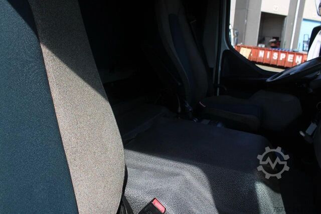 Koel-vriestransport Volvo FE 280 + CARRIER + ATP/FRC + LIFT /EURO 6/ 19T