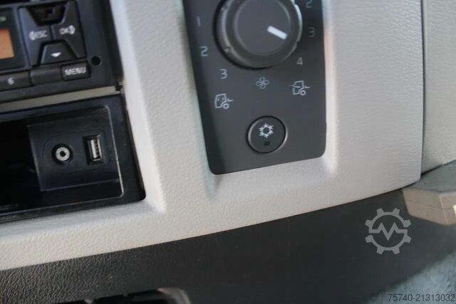 Koel-vriestransport Volvo FE 280 + CARRIER + ATP/FRC + LIFT /EURO 6/ 19T