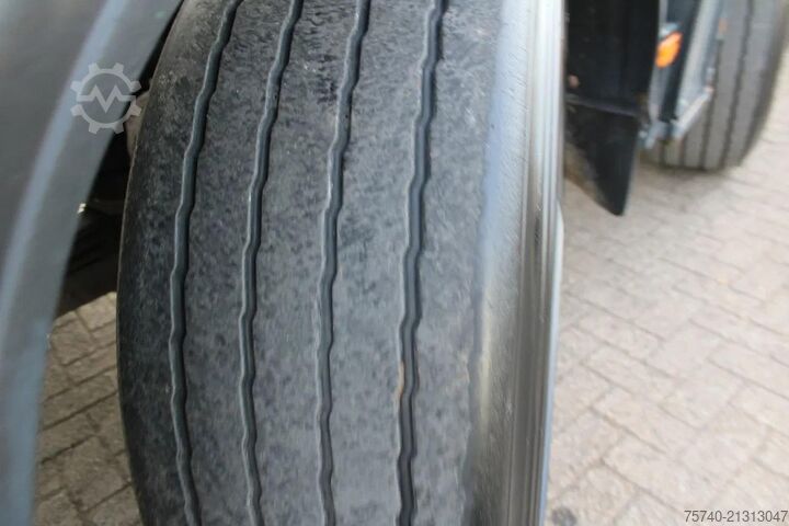 Kipper Ginaf X 5250 + TIPPER 104 + MANUAL