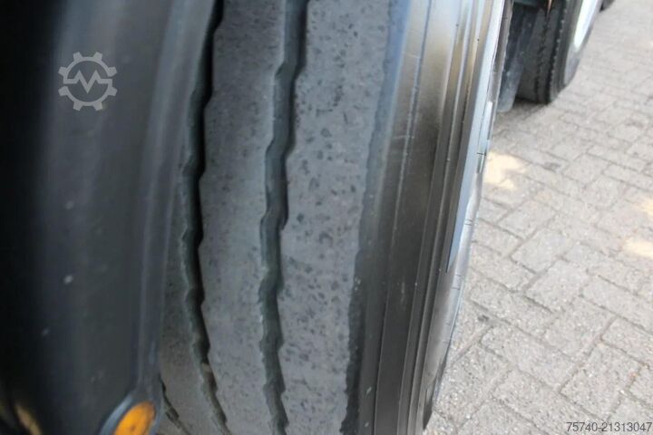 Kipper Ginaf X 5250 + TIPPER 104 + MANUAL