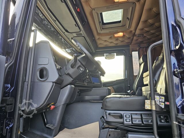 Kanca kol sistemi Scania G490 8x4*4 / PALFINGER CRANE + HOOKLIFT