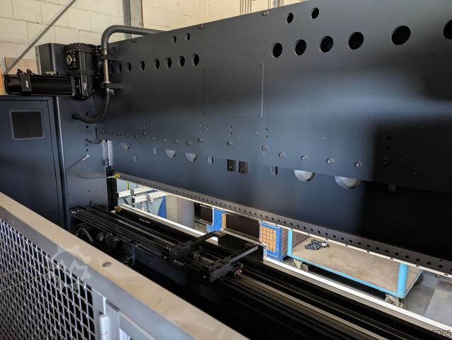 PRITISNITE KOČNICU SafanDarley E-Brake 100-3100 NS