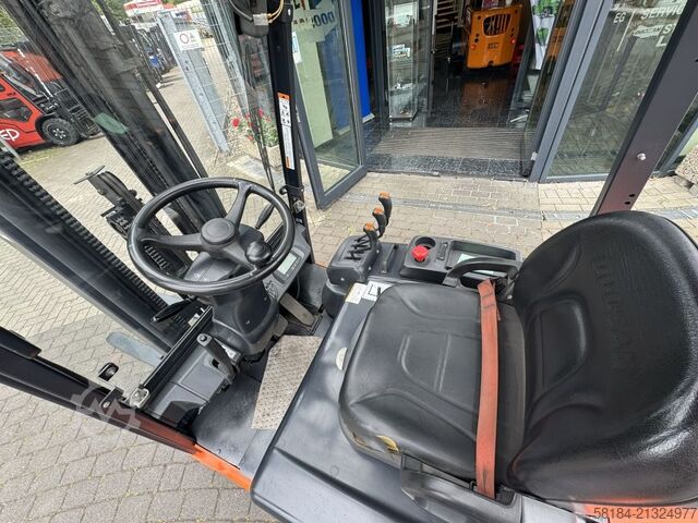 Elektrische vorkheftruck 3 wielen Doosan B15T-5