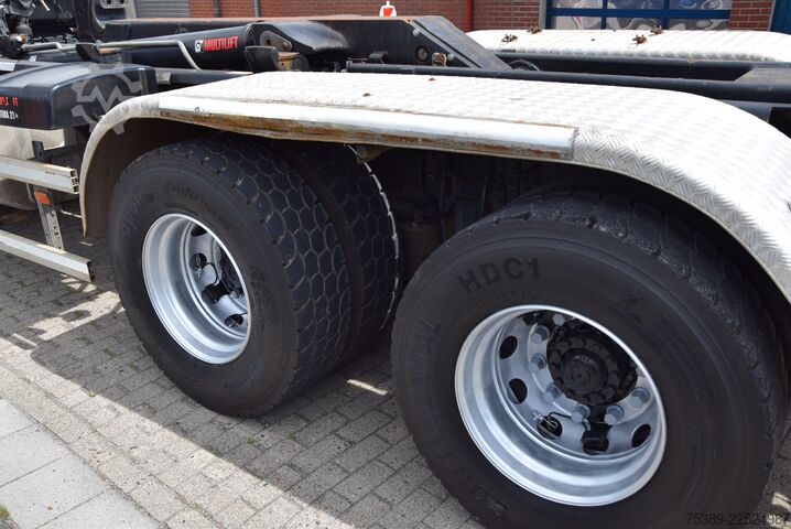 Billenő teherautó Iveco Stralis 510 Highway HiabAbrollkipper 6X4