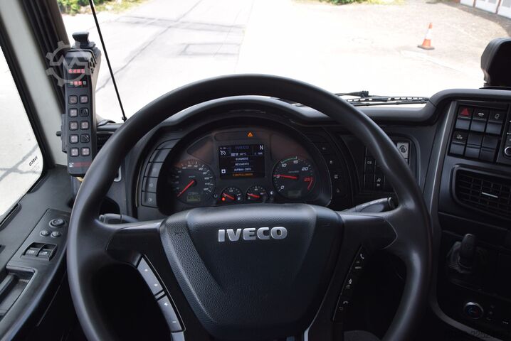 Billenő teherautó Iveco Stralis 510 Highway HiabAbrollkipper 6X4