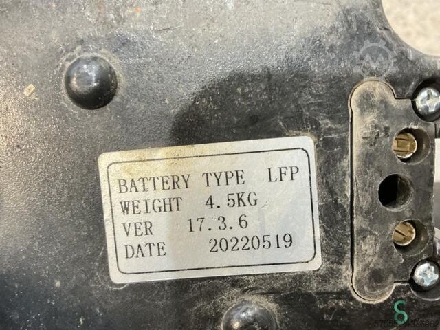 χειροκίνητο παλετοφόρο Still ECH12