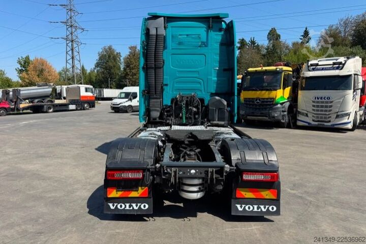 Τυπική μονάδα τράκτορα VOLVO FH-460 XXL 2x Tanks 1200L