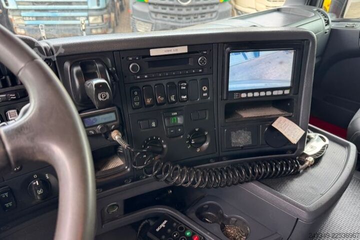 Φορτηγό ειδικού σκοπού SCANIA G440 6x2 Getreidekipper