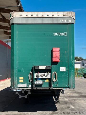 Ανοιχτό ημιρυμουλκούμενο με μουσαμά SCHMITZ CARGOBULL SCB*S3T MegaTrailer Curtainsider Edscha