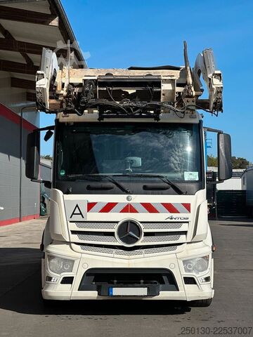 Απορριμματοφόρο MERCEDES-BENZ Antos 2533 6x2 FAUN Frontpress 533 Überkopflader