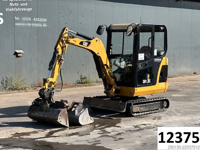 Μίνι εκσκαφέας CATERPILLAR 301.8C Gummikette / 2 Löffel / Schwenkschaufel