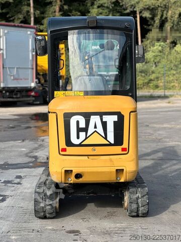Μίνι εκσκαφέας CATERPILLAR 301.7D Gummikette / 2 Löffel / Schwenkschaufel