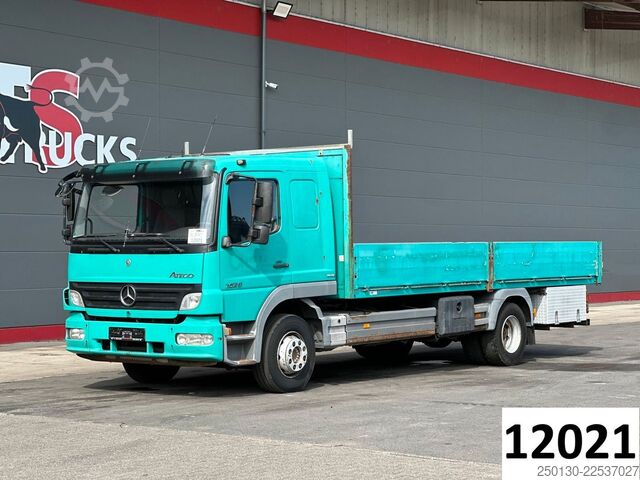 Φορτηγό με επίπεδη καρότσα MERCEDES-BENZ Atego 1530 4x2 BB Pritsche
