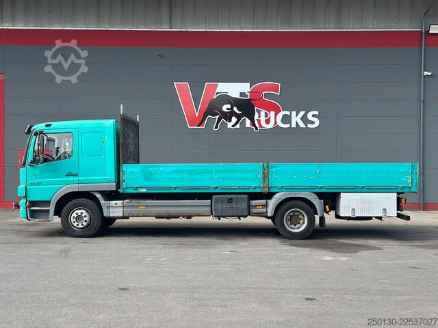 Φορτηγό με επίπεδη καρότσα MERCEDES-BENZ Atego 1530 4x2 BB Pritsche