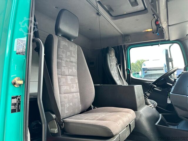 Φορτηγό με επίπεδη καρότσα MERCEDES-BENZ Atego 1530 4x2 BB Pritsche