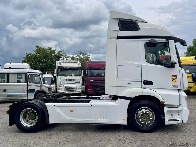 Estándar-SZM Mercedes-Benz Actros 1845 Dutch truck.  FRIGO