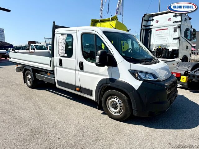 Pick-up furgon Peugeot Boxer 435 Doppia Cabina 140 HDI