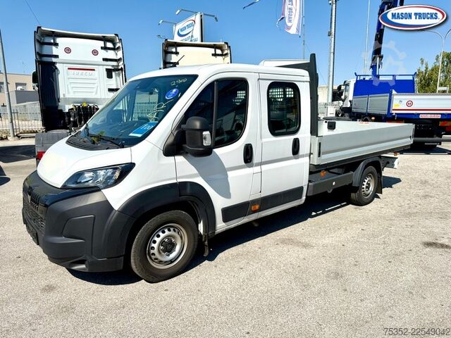 Pick-up furgon Peugeot Boxer 435 Doppia Cabina 140 HDI