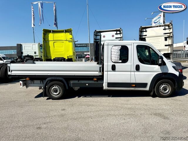 Pick-up furgon Peugeot Boxer 435 Doppia Cabina 140 HDI