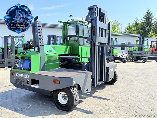 Négyirányú targoncát Combilift C5000SL GAS TRIPLEX 5500 FREE-LIFT