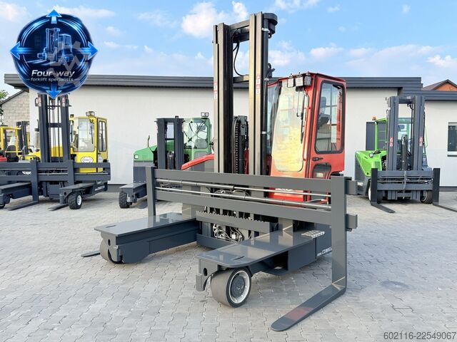 τετραπλής κατεύθυνσης περονοφόρο όχημα Combilift C4000ET TRIPLEX 6900 WIDE FORK POSITIONE