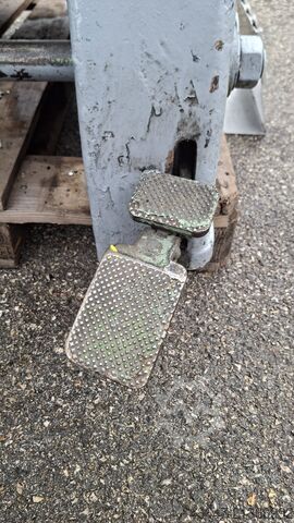 Chicagowood AB Ltd. Chicagowood AB Ltd. Chicagowood AB Ltd.