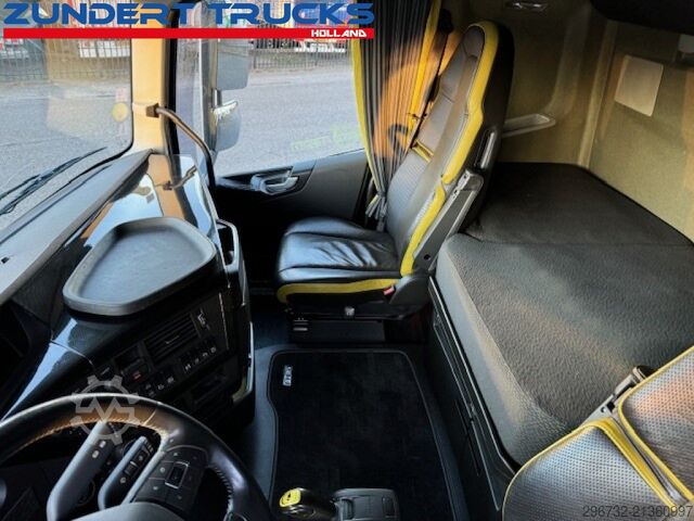 Standardni SZM Volvo FH16-750 GLOBETROTTER XL, IPARCOOL , 2 TANKS, 2...