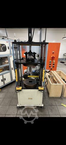 Modern linje för produktion av statorer ningbo nide mechanical NIDE 2017