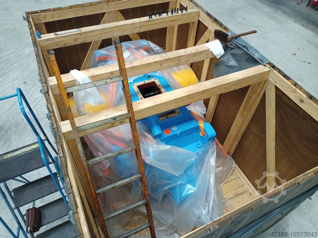 Industriegetriebe Kegelstirnradgetriebe Flender Siemens 800kW B3SH (17)