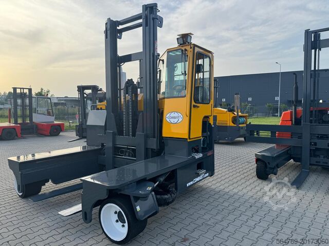 Cărucior cu stivuitor cu 4 căi Combilift C6000 / LPG / 2017 year/ Free lift