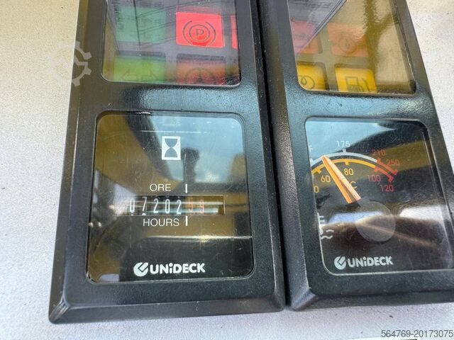 Stivuitor cu patru direcții Combilift C4000 /5500mm/ LPG / 2013 year/