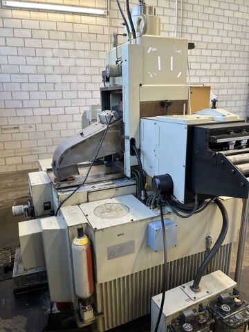 Presse de découpage fin Feintool GKP-F100