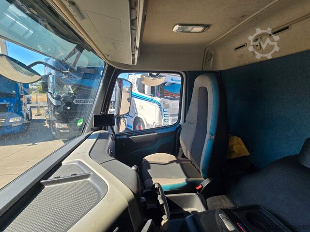 Chłodnia (samochód ciężarowy) VOLVO FM 460 * FRIGOBLOCK *VOLLLUFT*LBW 2.5T PALFINGER
