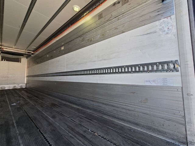 Chłodnia (samochód ciężarowy) VOLVO FM 460 * FRIGOBLOCK *VOLLLUFT*LBW 2.5T PALFINGER