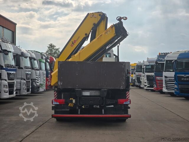 Truck mounted crane MAN TGS 26.360 *  HYVA-KRAN * 19.3M * FERNBEDIENUNG
