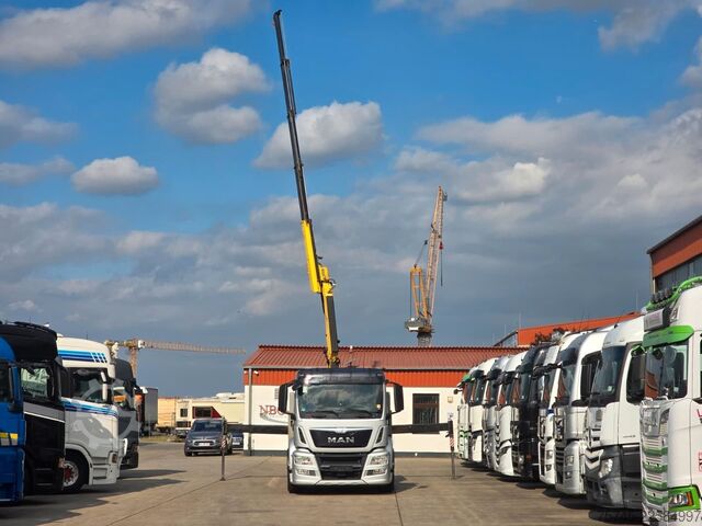 Truck mounted crane MAN TGS 26.360 *  HYVA-KRAN * 19.3M * FERNBEDIENUNG