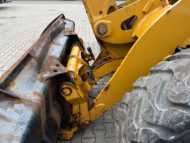 Wiellader CATERPILLAR 914 14A Radlader MIT Schaufel 8,6 Tonnen *2927 h