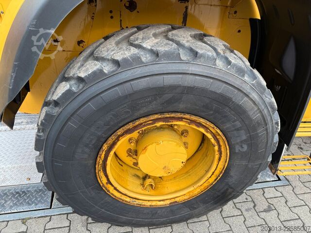 Wiellader CATERPILLAR 914 14A Radlader MIT Schaufel 8,6 Tonnen *2927 h