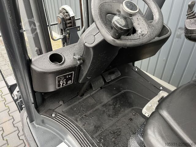LPG Forklifts Linde H20T-01